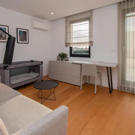 Villa Designer Luna Near The Sea In Volme ,