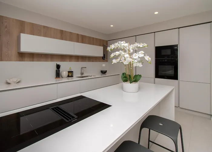 Vila Designer Luna Near The Sea In Volme ,