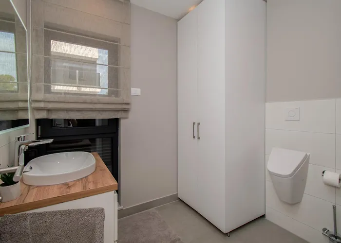 Vila Designer Luna Near The Sea In Volme , *