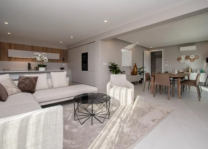 Vila Designer Luna Near The Sea In Volme ,